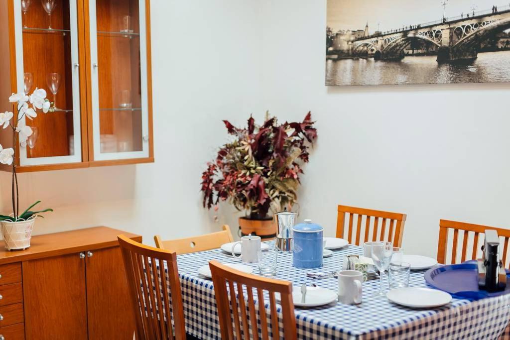 Precioso Apartamento En El Casco Antiguo De Triana 塞维利亚 外观 照片